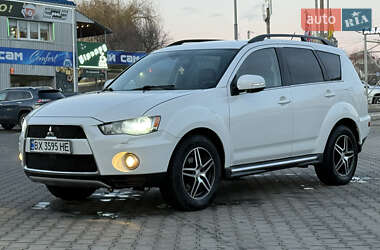 Внедорожник / Кроссовер Mitsubishi Outlander 2010 в Хмельницком