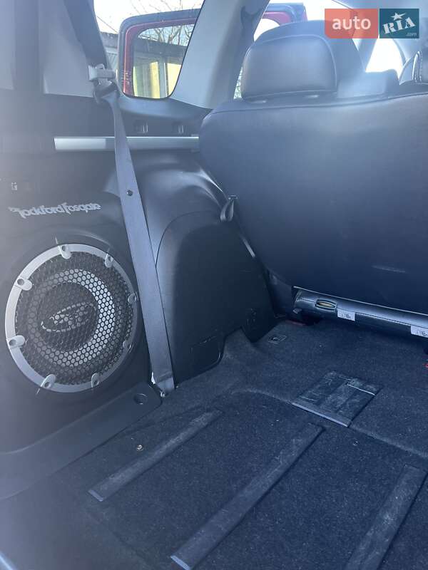 Внедорожник / Кроссовер Mitsubishi Outlander 2008 в Красилове