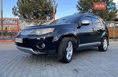 Внедорожник / Кроссовер Mitsubishi Outlander 2008 в 