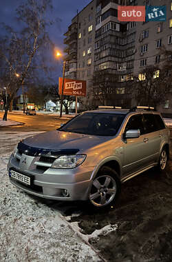 Внедорожник / Кроссовер Mitsubishi Outlander 2008 в Чернигове