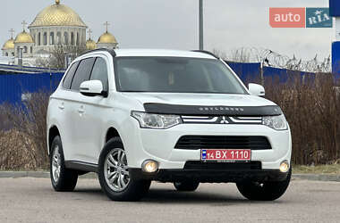 Внедорожник / Кроссовер Mitsubishi Outlander 2013 в Дрогобыче