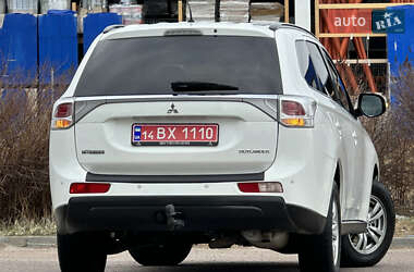 Внедорожник / Кроссовер Mitsubishi Outlander 2013 в Дрогобыче