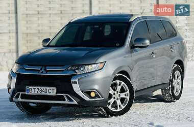 Позашляховик / Кросовер Mitsubishi Outlander 2013 в Харкові