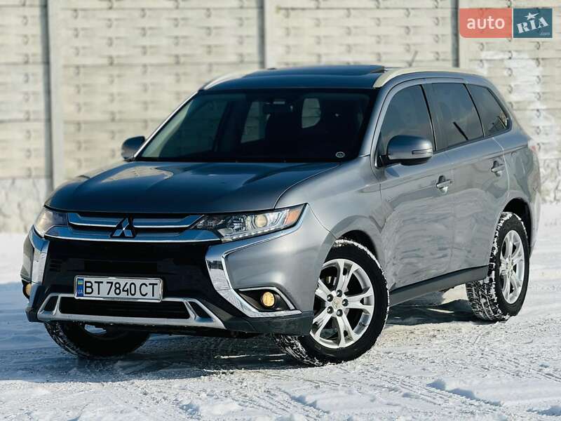 Позашляховик / Кросовер Mitsubishi Outlander 2013 в Харкові