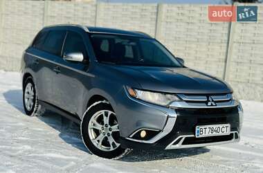 Позашляховик / Кросовер Mitsubishi Outlander 2013 в Харкові