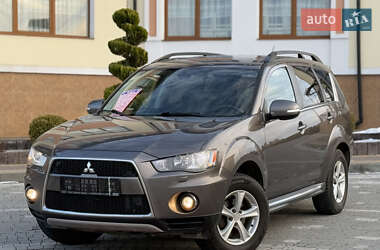 Внедорожник / Кроссовер Mitsubishi Outlander 2012 в Трускавце