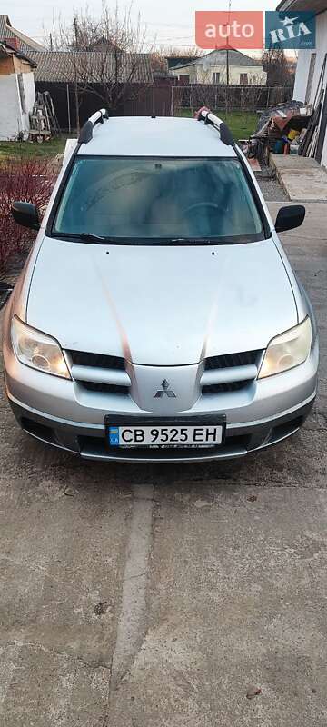 Внедорожник / Кроссовер Mitsubishi Outlander 2007 в Козельце
