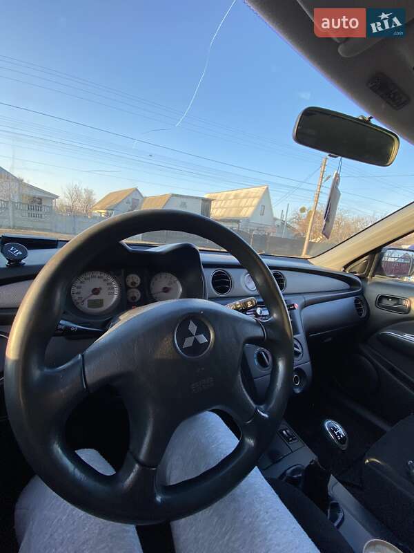 Внедорожник / Кроссовер Mitsubishi Outlander 2007 в Тараще