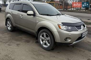 Позашляховик / Кросовер Mitsubishi Outlander 2008 в Сумах