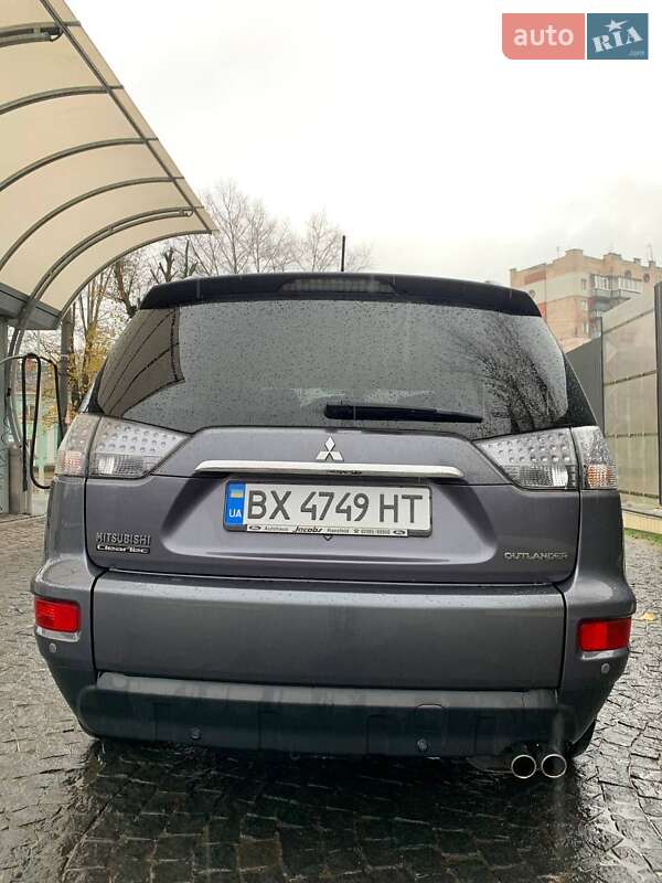 Позашляховик / Кросовер Mitsubishi Outlander 2011 в Хмельницькому
