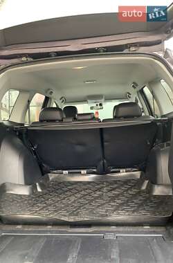 Позашляховик / Кросовер Mitsubishi Outlander 2011 в 