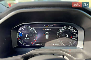 Внедорожник / Кроссовер Mitsubishi Outlander 2023 в 