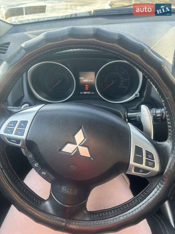 Позашляховик / Кросовер Mitsubishi Outlander 2012 в Теребовлі