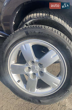 Внедорожник / Кроссовер Mitsubishi Outlander 2010 в 