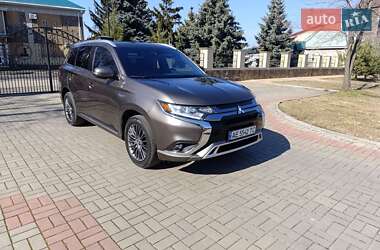 Позашляховик / Кросовер Mitsubishi Outlander 2019 в Нікополі