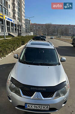 Позашляховик / Кросовер Mitsubishi Outlander 2009 в Харкові