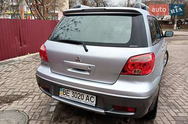 Позашляховик / Кросовер Mitsubishi Outlander 2005 в Миколаєві