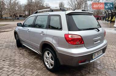 Позашляховик / Кросовер Mitsubishi Outlander 2005 в Миколаєві