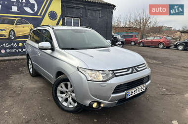 Позашляховик / Кросовер Mitsubishi Outlander 2012 в Ніжині