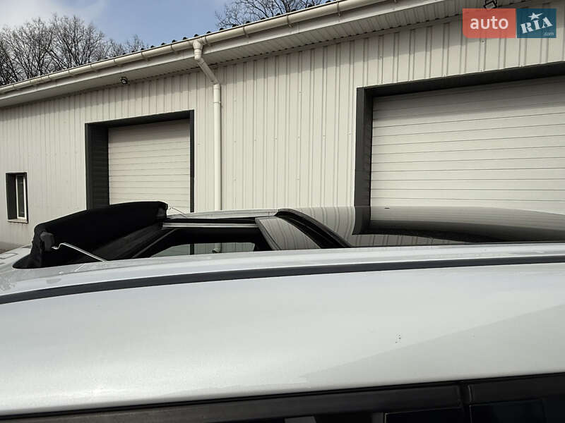 Позашляховик / Кросовер Mitsubishi Outlander 2022 в Києві