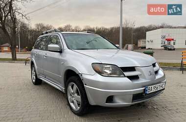 Внедорожник / Кроссовер Mitsubishi Outlander 2006 в Кропивницком