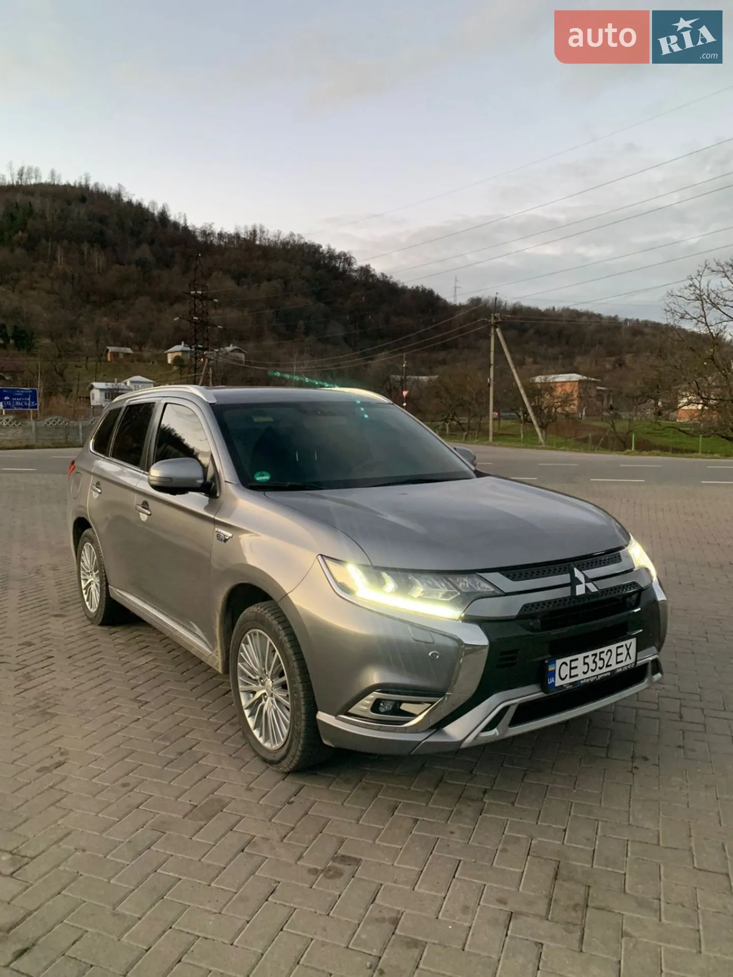 2019 Mitsubishi Outlander - мініатюра 5