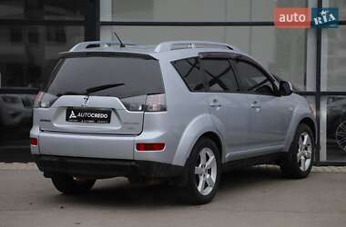 Позашляховик / Кросовер Mitsubishi Outlander 2008 в 