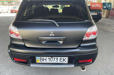 Внедорожник / Кроссовер Mitsubishi Outlander 2008 в 