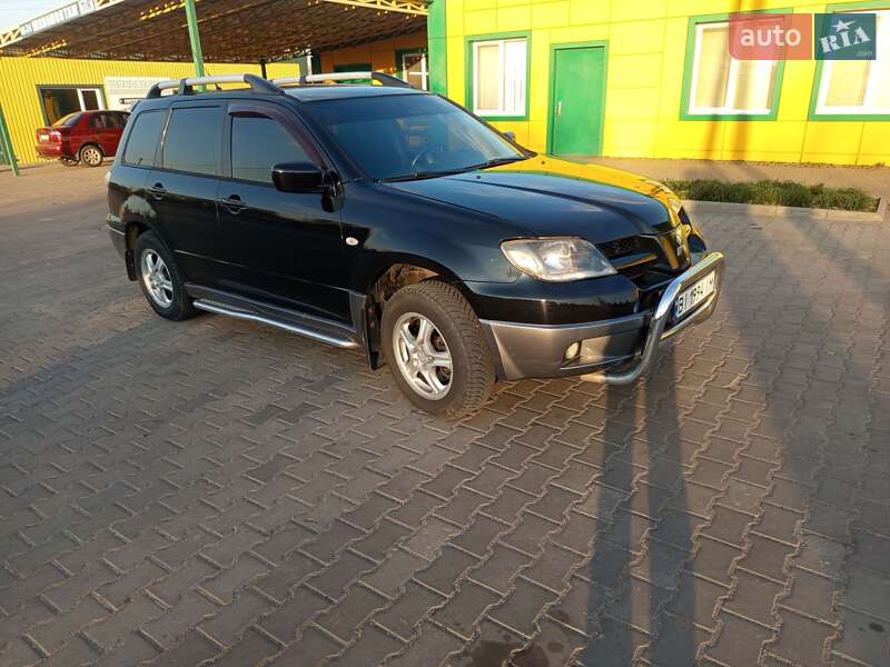 Внедорожник / Кроссовер Mitsubishi Outlander 2004 в Апостолово фото 8 Внедорожник / Кроссовер Mitsubishi Outlander 2004 в Апостолово