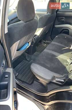 Внедорожник / Кроссовер Mitsubishi Outlander 2008 в 