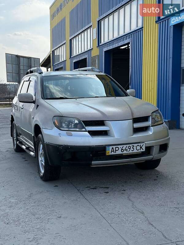 Mitsubishi Outlander 2003