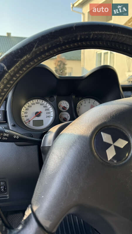 Внедорожник / Кроссовер Mitsubishi Outlander 2007 в Черновцах фото 11 Внедорожник / Кроссовер Mitsubishi Outlander 2007 в Черновцах