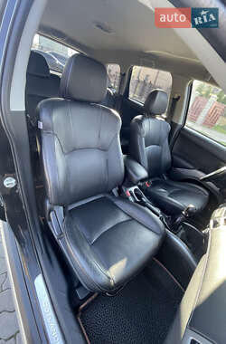 Внедорожник / Кроссовер Mitsubishi Outlander 2009 в 