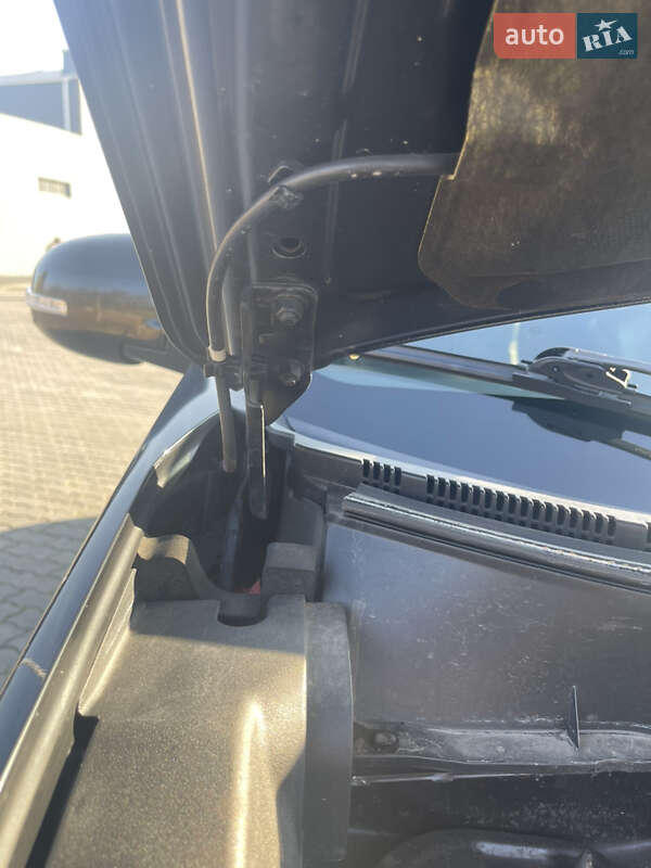 Внедорожник / Кроссовер Mitsubishi Outlander 2009 в Стрые