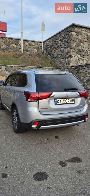 Внедорожник / Кроссовер Mitsubishi Outlander 2015 в Белой Церкви фото 32 Внедорожник / Кроссовер Mitsubishi Outlander 2015 в Белой Церкви