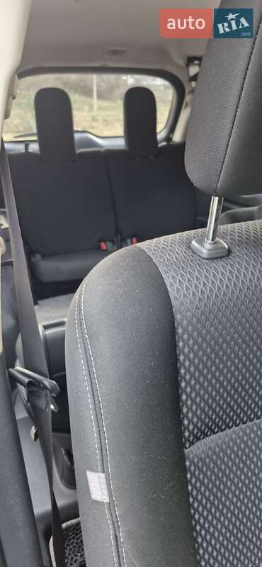 Внедорожник / Кроссовер Mitsubishi Outlander 2015 в Белой Церкви фото 39 Внедорожник / Кроссовер Mitsubishi Outlander 2015 в Белой Церкви