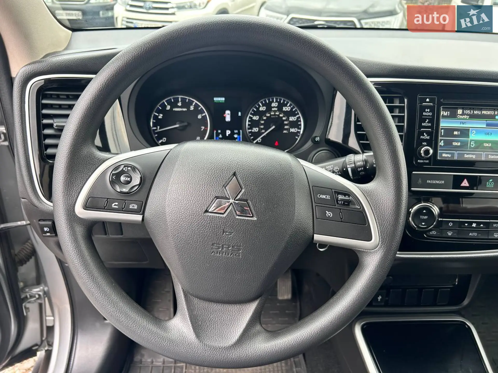2018 Mitsubishi Outlander - мініатюра 17