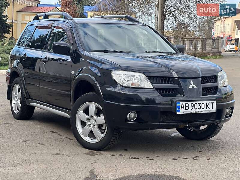 Позашляховик / Кросовер Mitsubishi Outlander 2006 в Бершаді