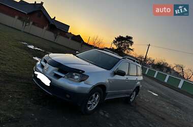 Внедорожник / Кроссовер Mitsubishi Outlander 2004 в Мукачево