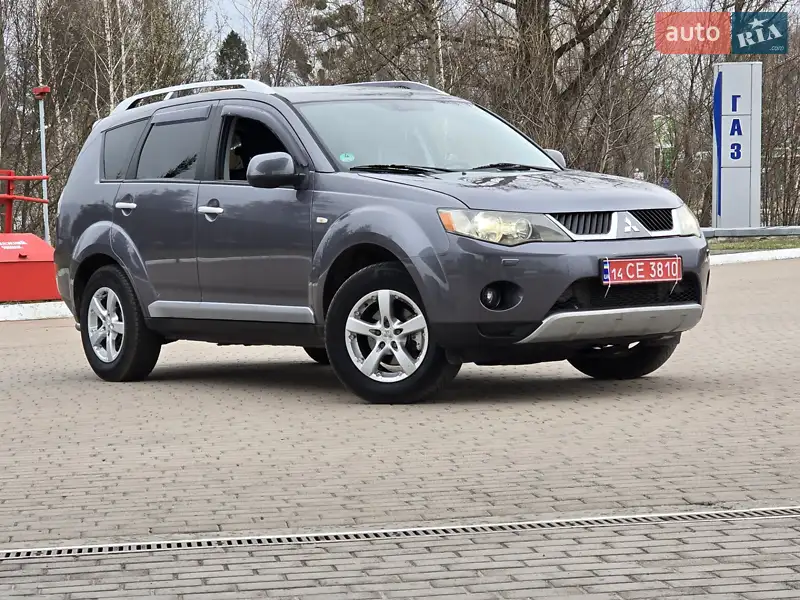 Позашляховик / Кросовер Mitsubishi Outlander 2009 в 