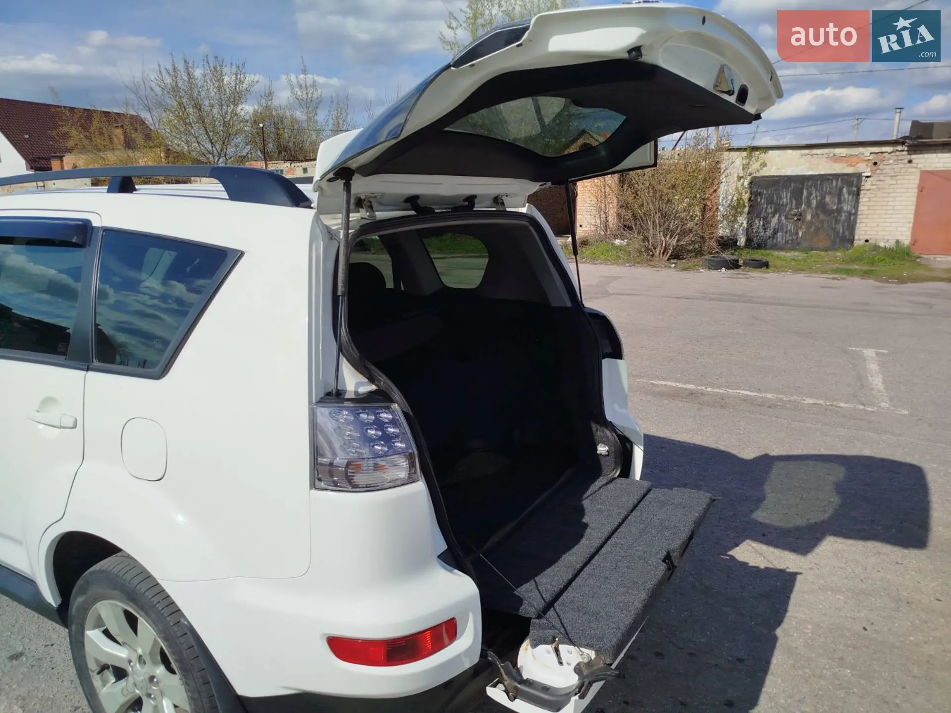 2010 Mitsubishi Outlander - мініатюра 22