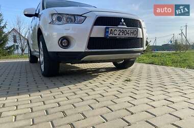 Позашляховик / Кросовер Mitsubishi Outlander 2009 в 