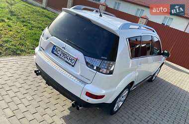 Позашляховик / Кросовер Mitsubishi Outlander 2009 в 