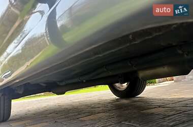 Позашляховик / Кросовер Mitsubishi Outlander 2006 в 