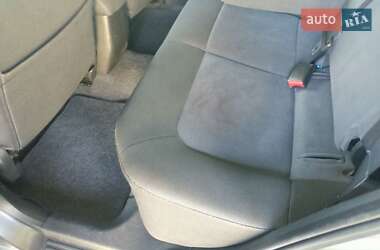 Позашляховик / Кросовер Mitsubishi Outlander 2006 в 