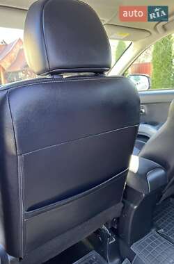 Внедорожник / Кроссовер Mitsubishi Outlander 2010 в 