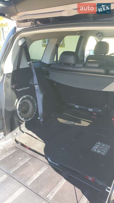 Внедорожник / Кроссовер Mitsubishi Outlander 2010 в Коломые
