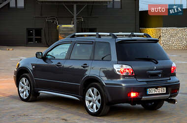 Позашляховик / Кросовер Mitsubishi Outlander 2007 в 