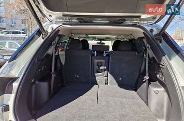 Внедорожник / Кроссовер Mitsubishi Outlander 2021 в 