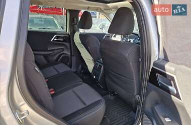 Внедорожник / Кроссовер Mitsubishi Outlander 2021 в 